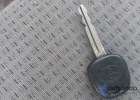 2005 Toyota Corolla Ce from USA, damaged, VIN 1NXBR32E25Z384061